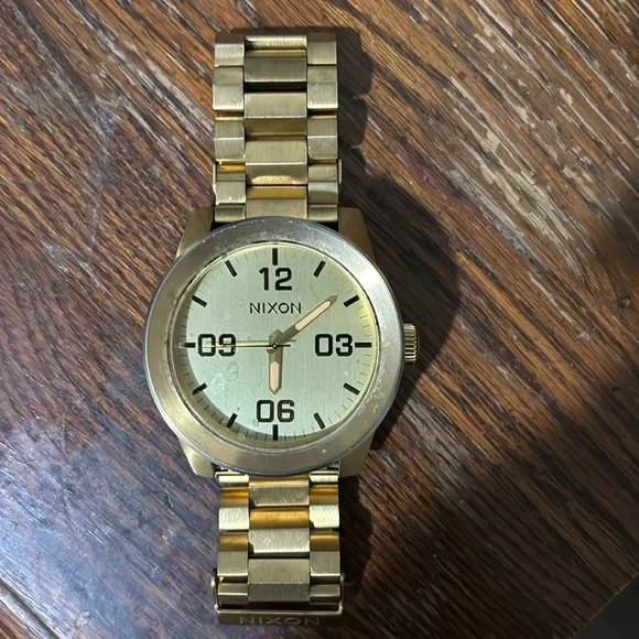 希少】NIXON LARGE ＆ IN CHARGE THE PRODUCER Nixon The Producer SS